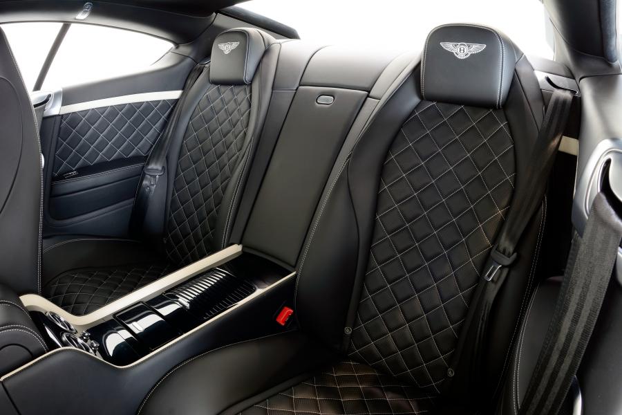 Интерьер Bentley Continental GT Speed by Startech 2016 года  (фото 6 из 16)
